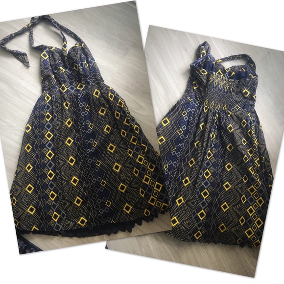 Edme & Esyllte Rhythmic Repetition dress 0 - Picture 4 of 7